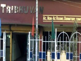 Hotel Tribhuvan 兰契 外观 照片